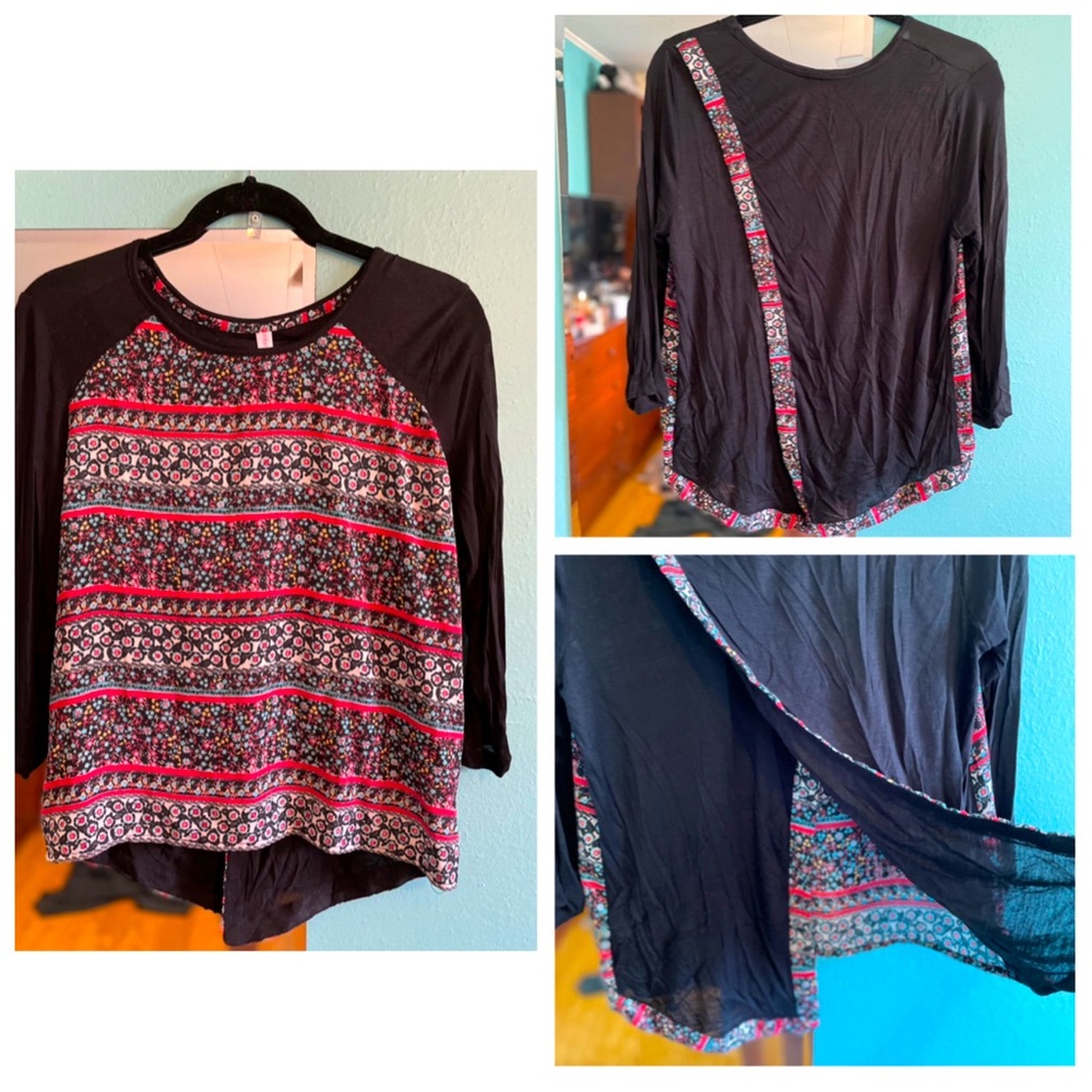 Chiffon and fabric. 3/4 sleeve with overlay back